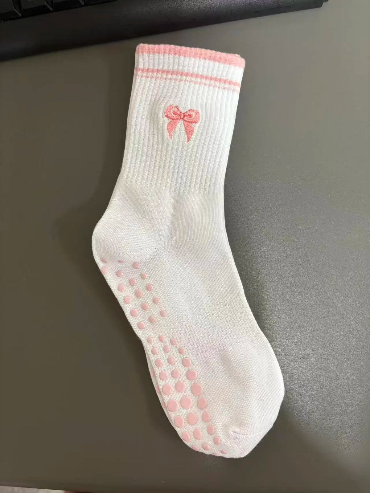 Stylish Non-Slip Yoga Socks™