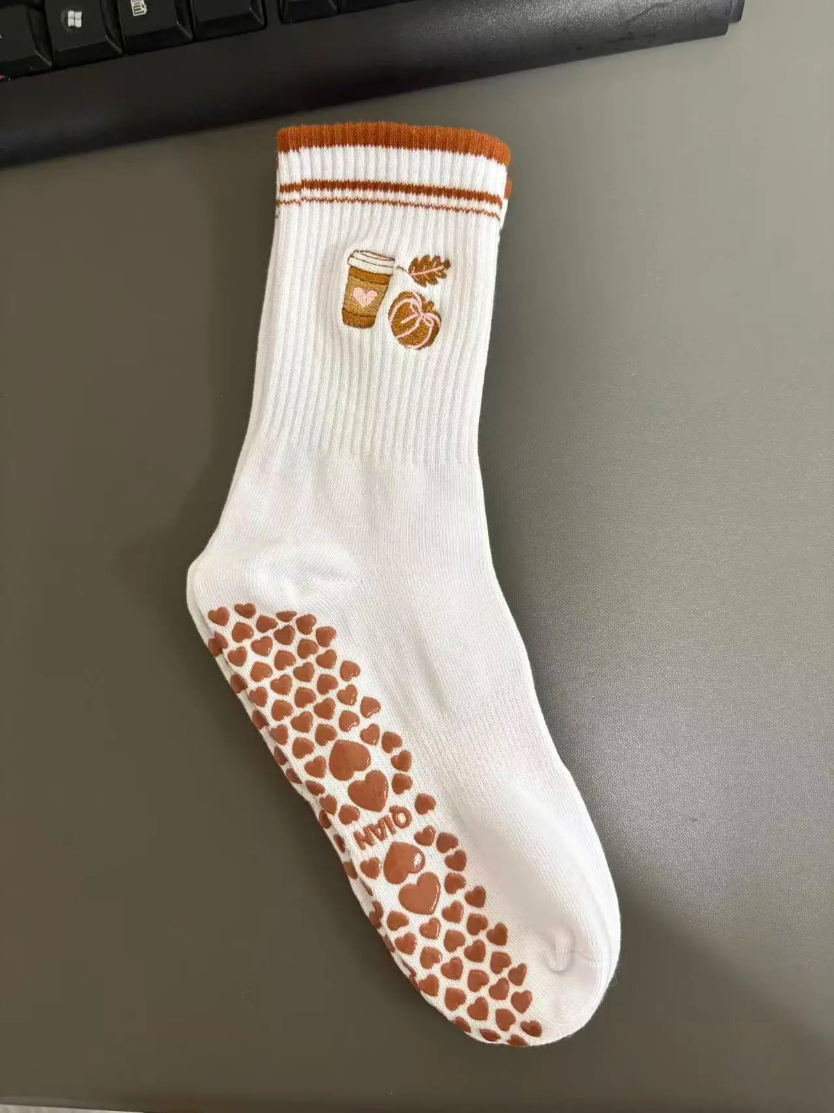 Stylish Non-Slip Yoga Socks™
