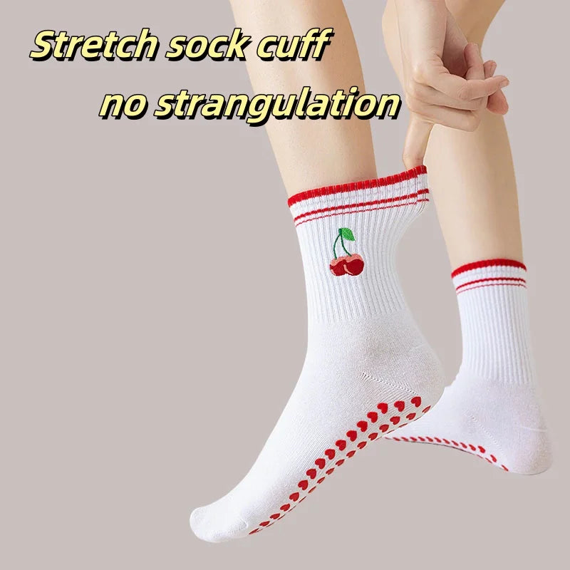 Stylish Non-Slip Yoga Socks™